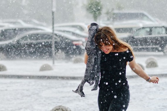 Il 22 luglio 2017 nevica a san pietroburgo Il 22 luglio 2017 è stata una straordinaria precipitazione nevosa